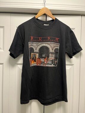2004 RUSH Moving Pictures T-shirt